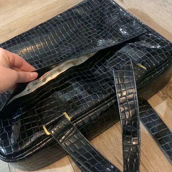 Mango Tango Carry On Bag - Picture 5 of 6